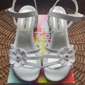 White patten leather sandal
